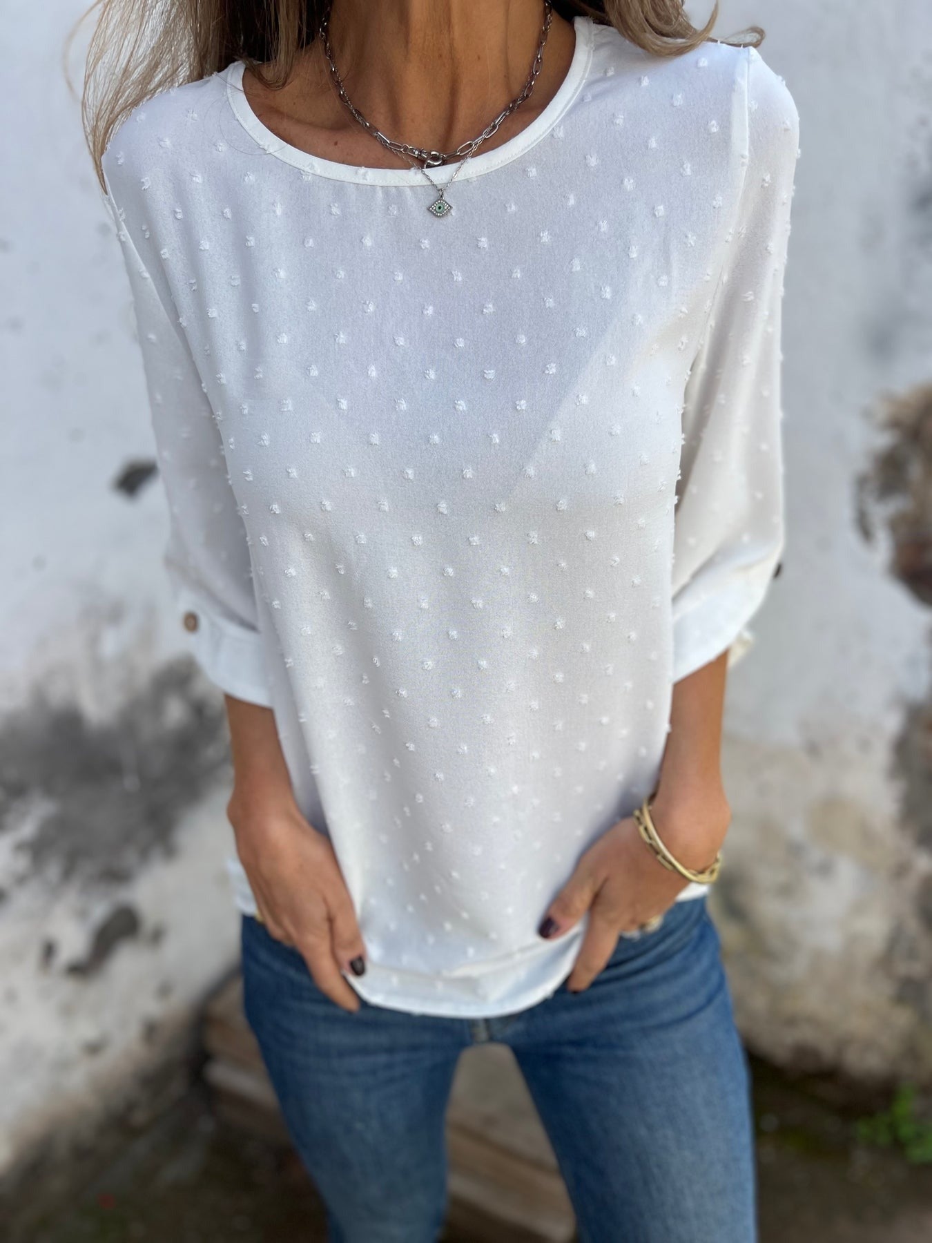 LP | Elegant half-sleeve cotton top
