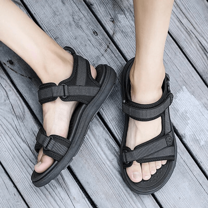 Beatriz® | Comfortable trekking sandals for men