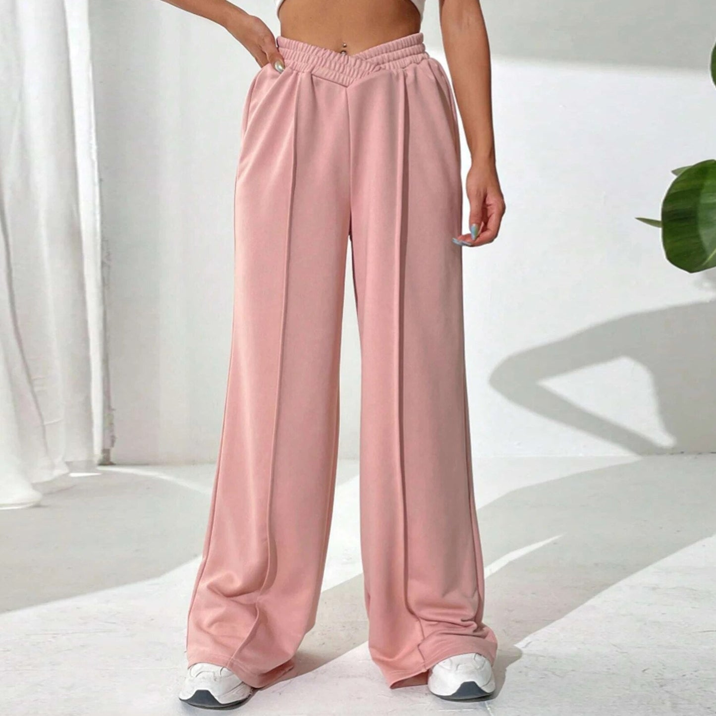 Wide-leg pants for women