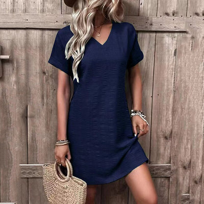 LP | Nikki mini dress with narrow V-neckline