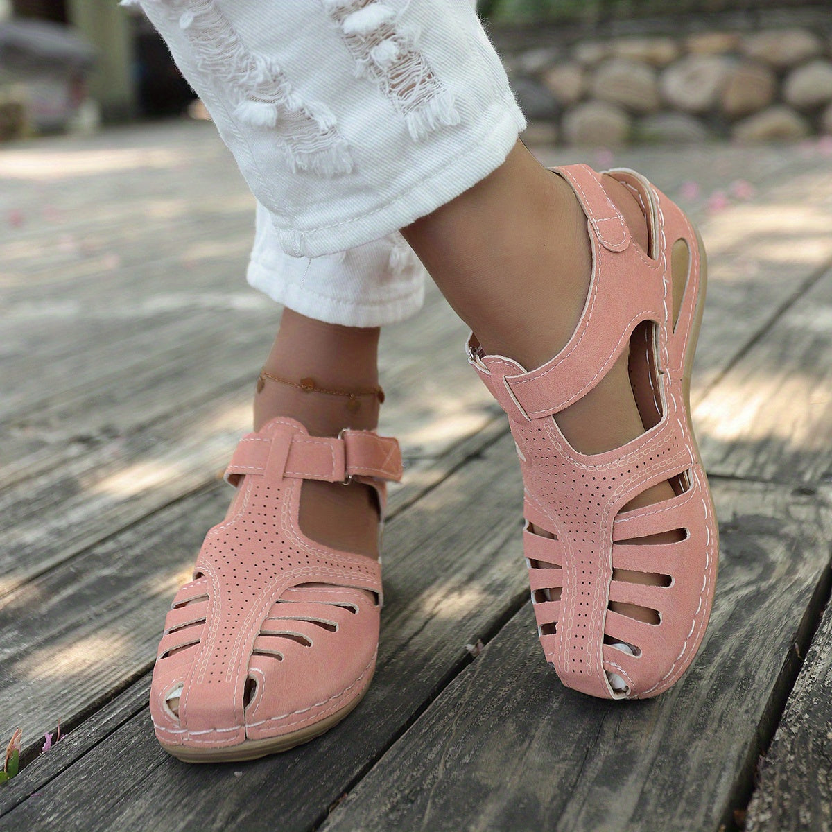 LP | Classic and Elegant Sandals