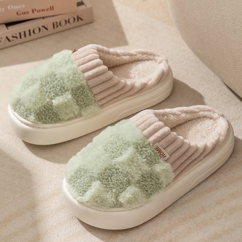 Coleen Slippers | Thick and soft