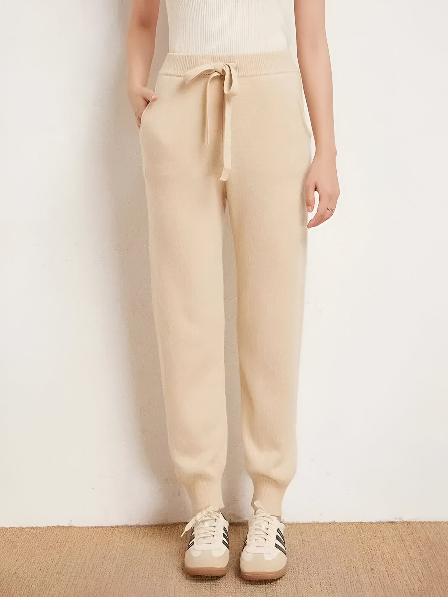 Calista | Knitted wool pants