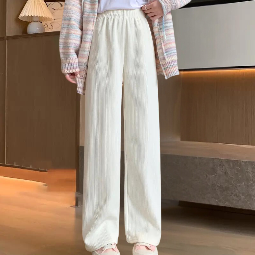 Trendy pants for women