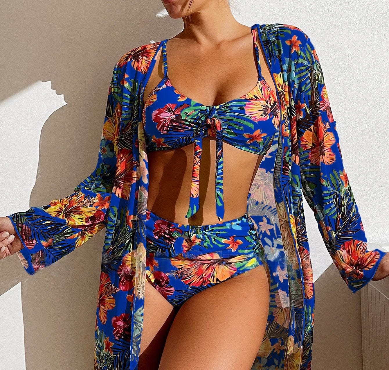 Stylish bikini set for summer '23