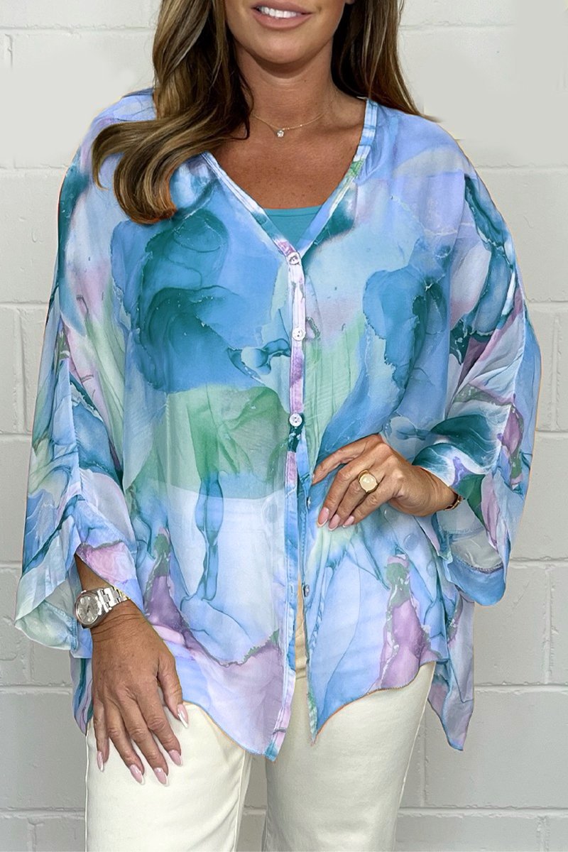 Amber | Lightweight, elegant blouse with print for women