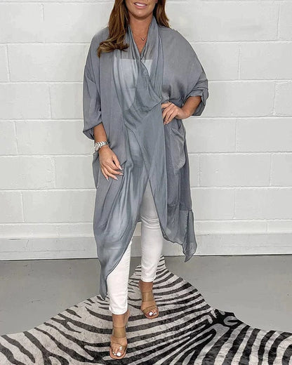 LP | Com��r - Wide silk top with v-neckline
