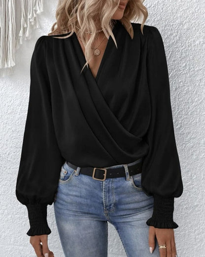 LP | Elegant solid-colored blouse