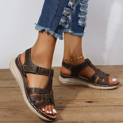 LP | Comfortable leather sandals