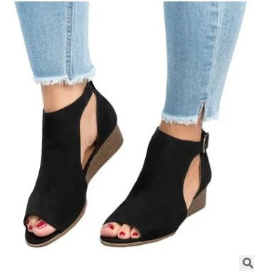 LP | Classic Gladiator Sandals