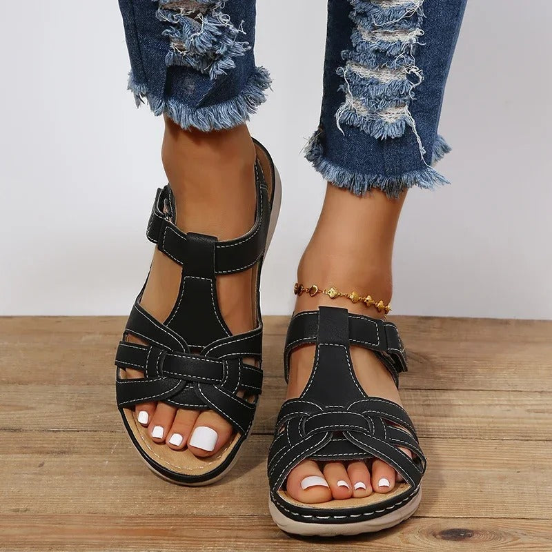 LP | Comfortable leather sandals
