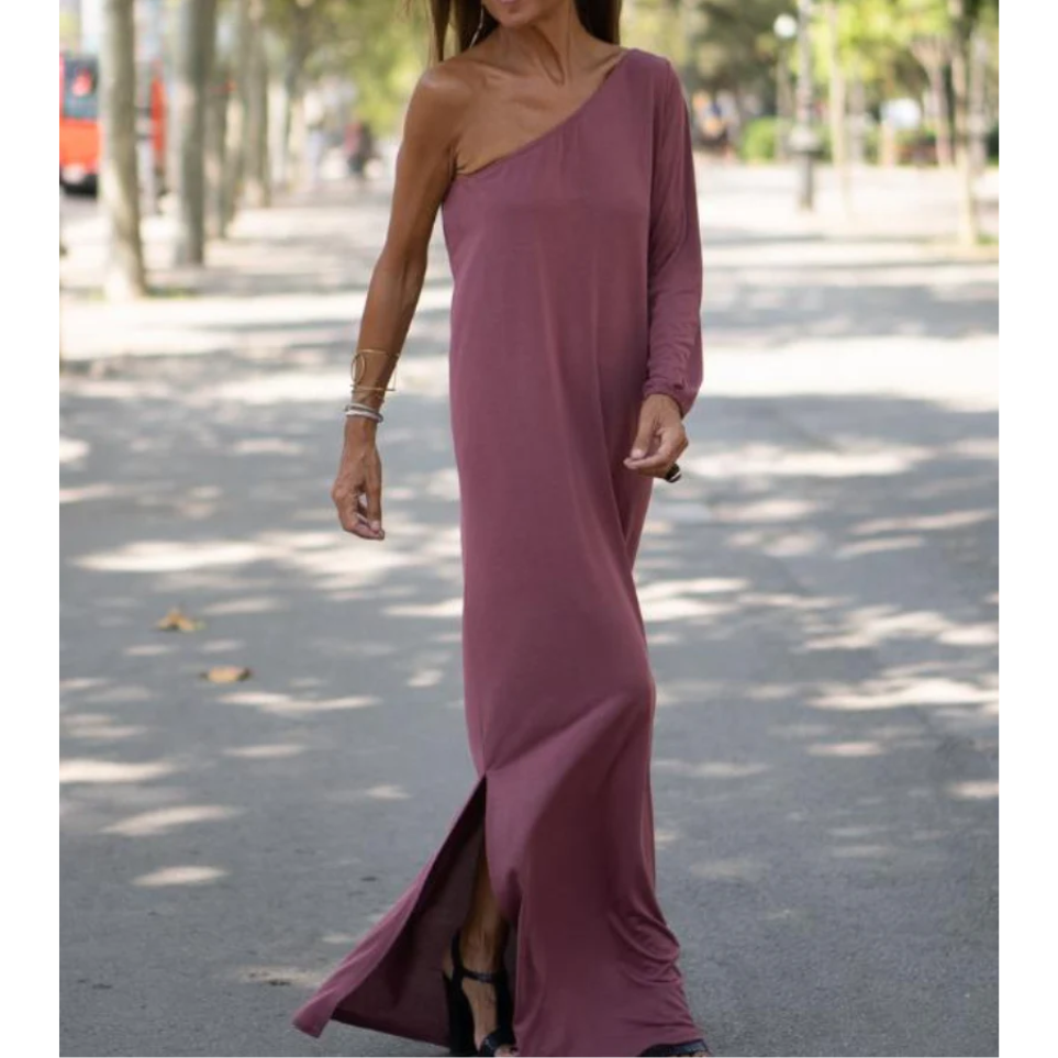 Elegant and light dress with one shoulder