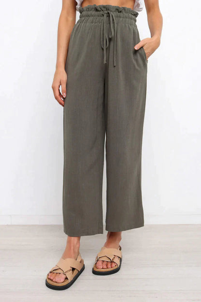 Comfortable straight-cut pants for ladies