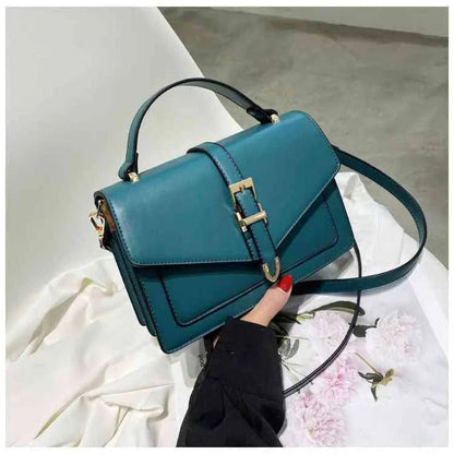 LP | Small envelope-style shoulder bags 2024
