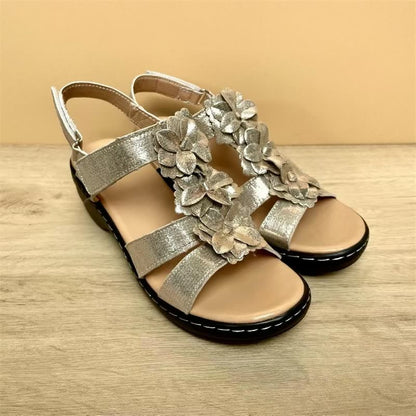 Women's summer sandals | Flowers