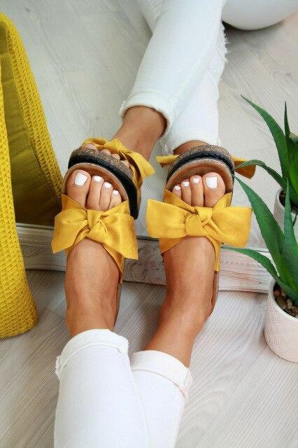 LP | Versatile and comfortable generic sandals