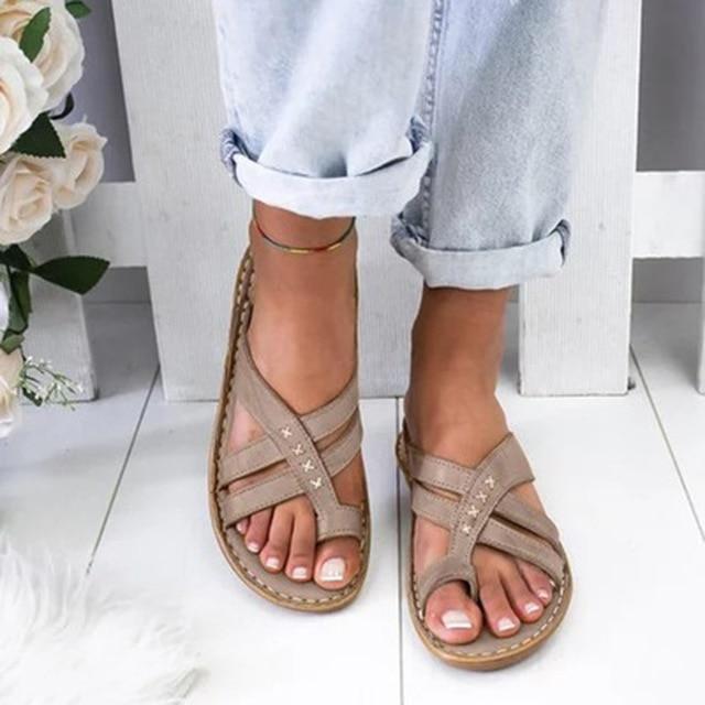 LP | Light and airy sandals