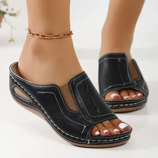 Amiyah | Comfortable, lightweight sandals