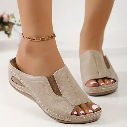 Amiyah | Comfortable, lightweight sandals