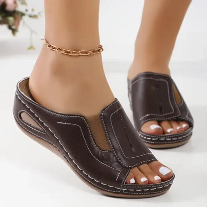 Amiyah | Comfortable, lightweight sandals
