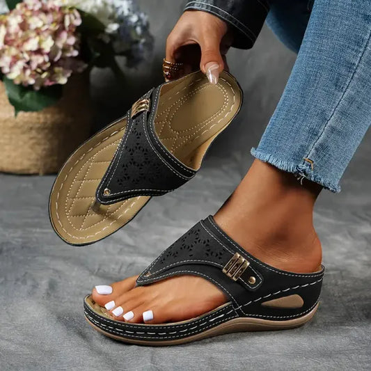 LP | Trendy women's comfortable sandals