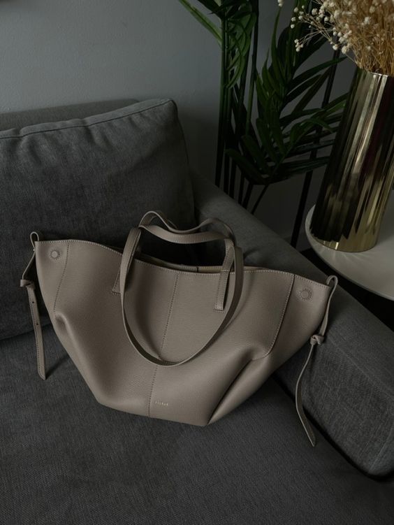 Noor | Vintage women's carrier bag - Elegant shoulder bag