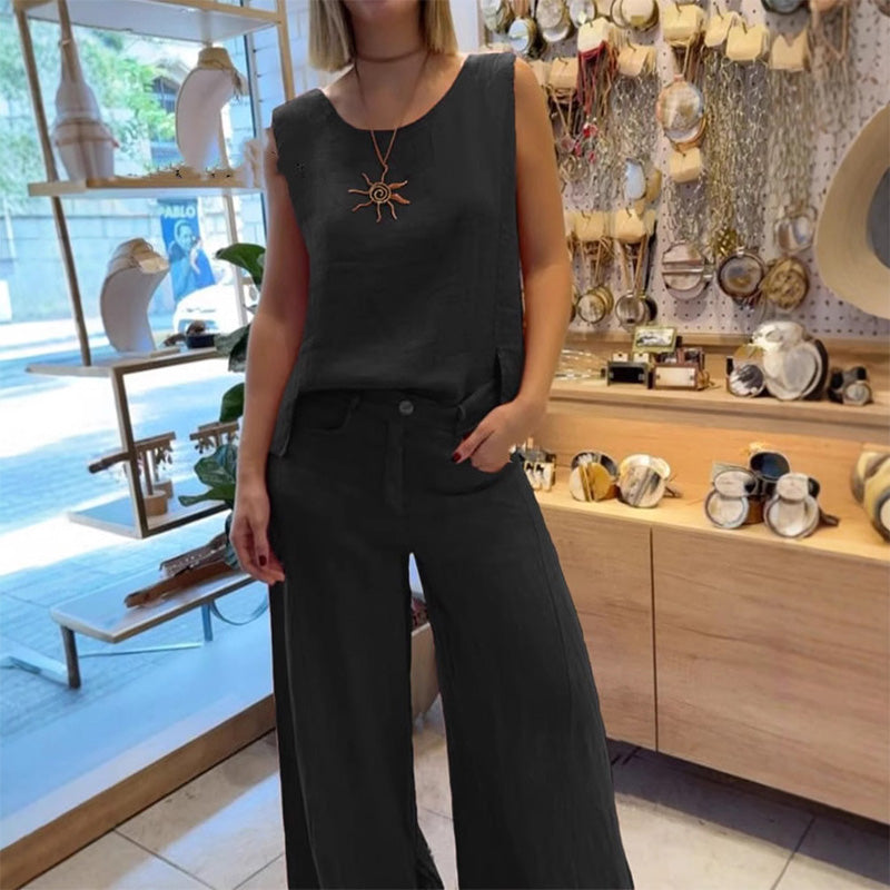 Waisted and elegant pants