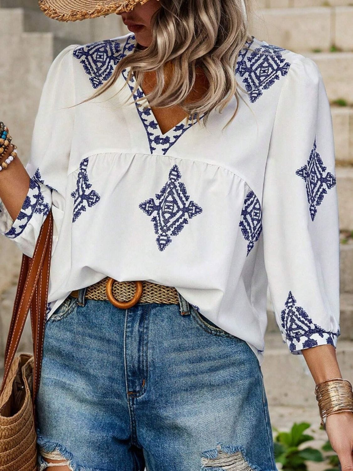 LP | Chic and warm blouse
