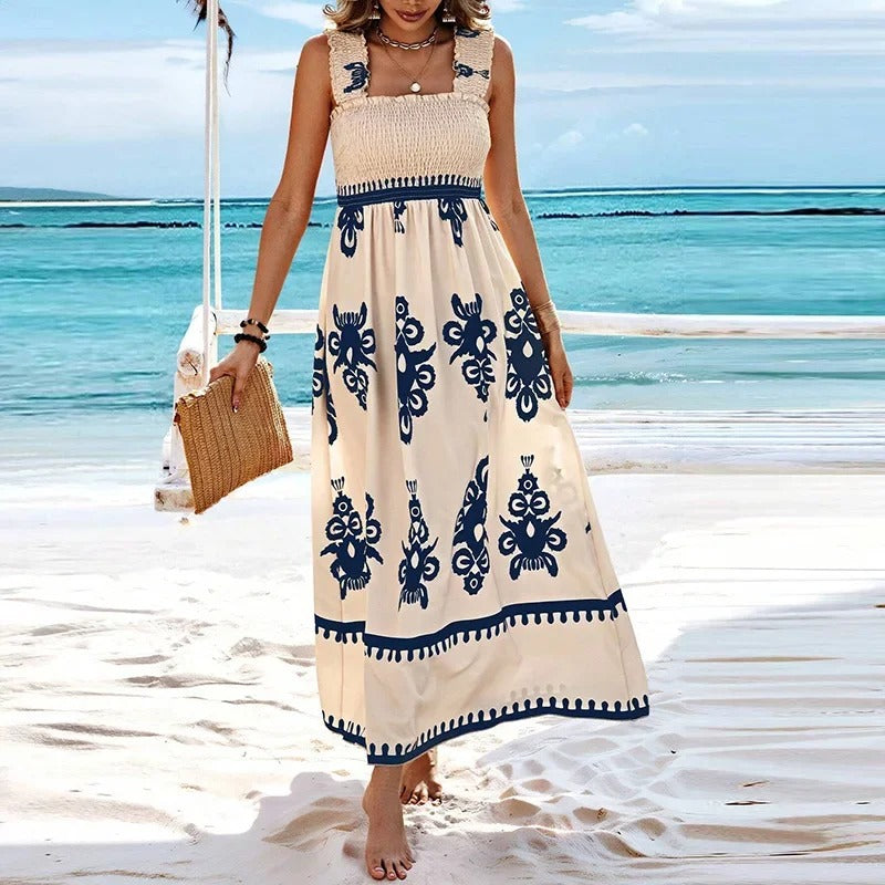LP | Sleeveless dress with square neckline.