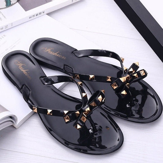 LP | classic and elegant sandals